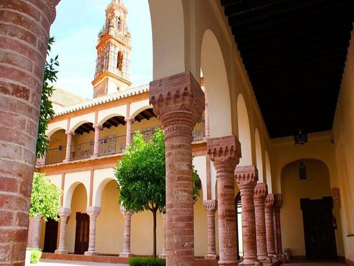 Hospedería Convento de Santa Clara Hotel Palma del Río Exterior foto