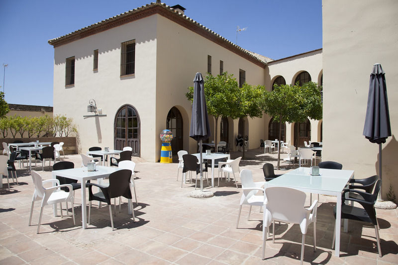 Hospedería Convento de Santa Clara Hotel Palma del Río Exterior foto